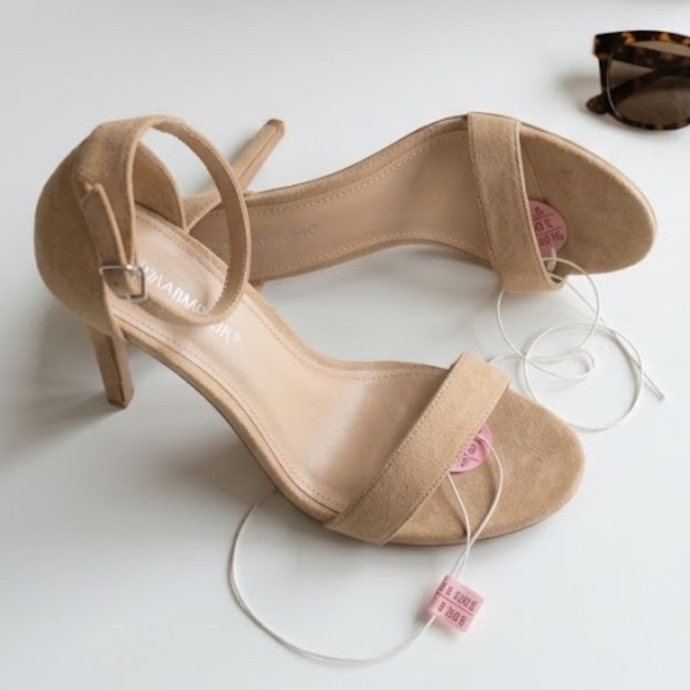 10cm heels NWT